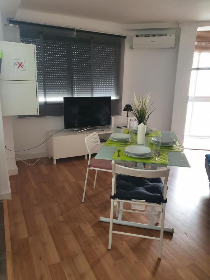 Апартаменты Apartamento Los Marmoles Малага Экстерьер фото